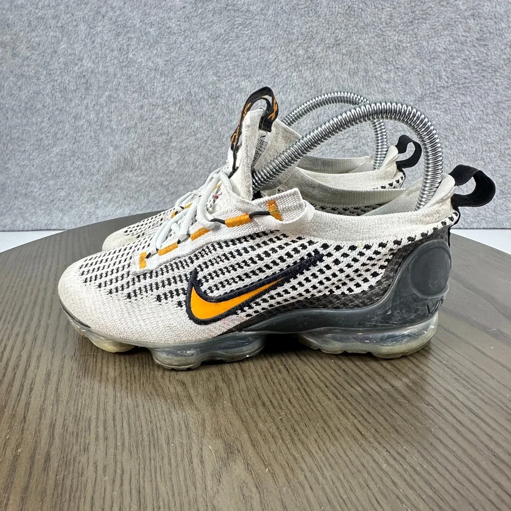 Nike Air Vapormax 2021 Flyknit Kids Running Shoes 4Y Grey Orange DB1550-004